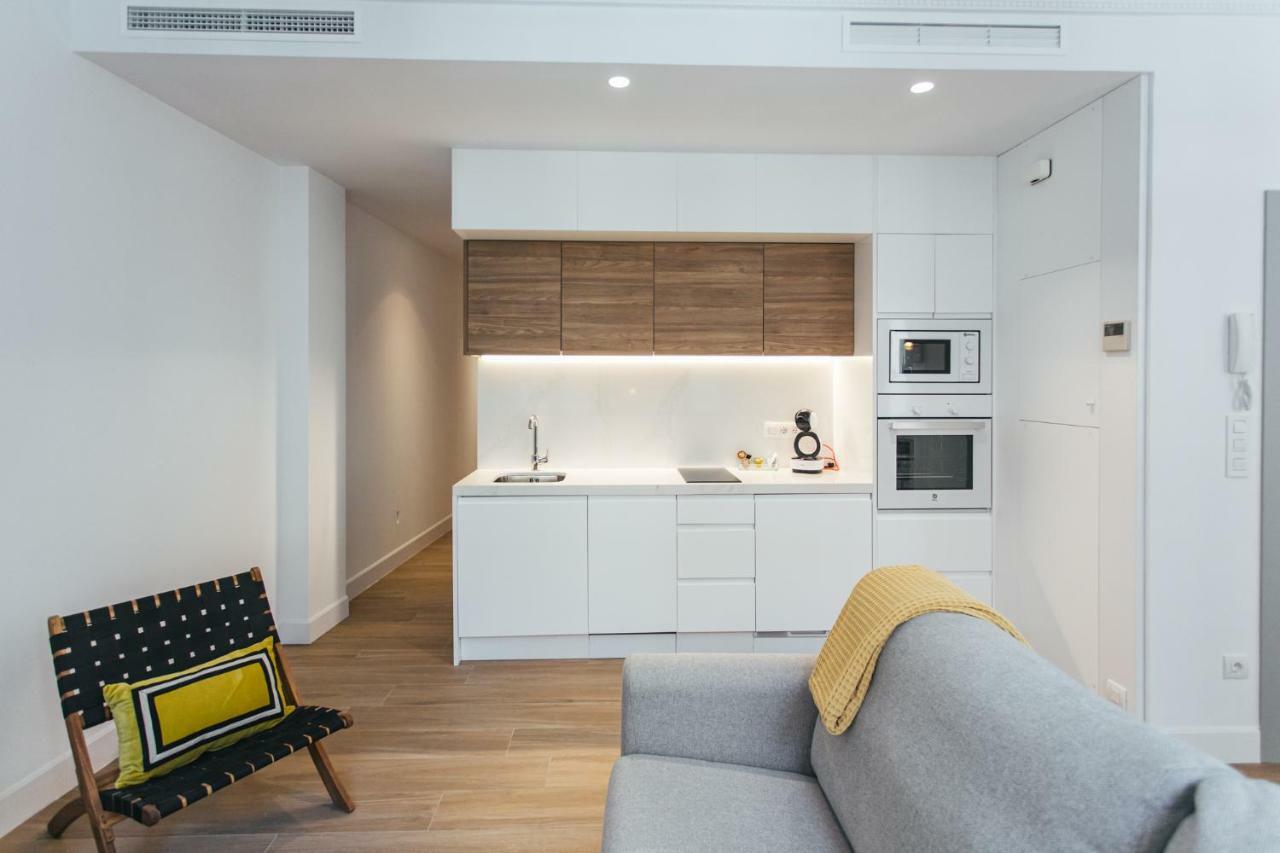 The Lucky Flats - Poeta Quintana Apartment Alicante Bagian luar foto